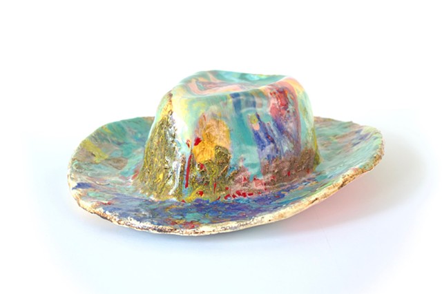 Soft Brim, 2026 Ceramic sculpture 37 x 32 x 12cm