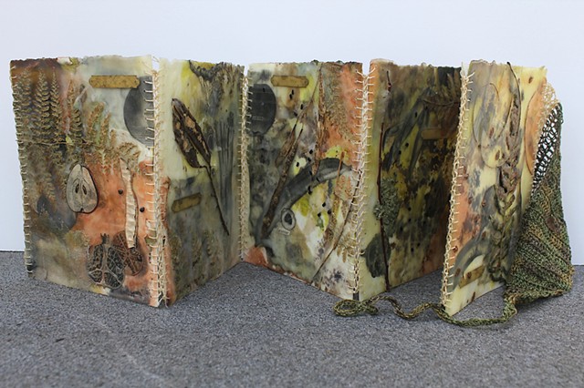 Portal, accordion open