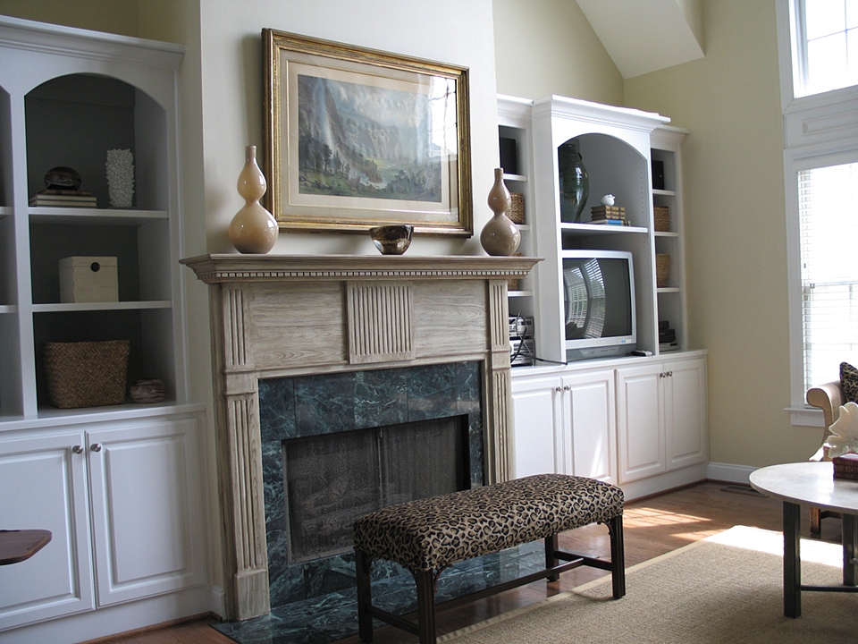 Faux pine mantle